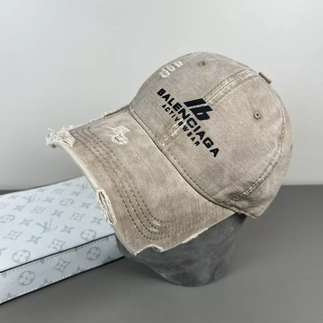 Balenciaga Caps Functional 6402