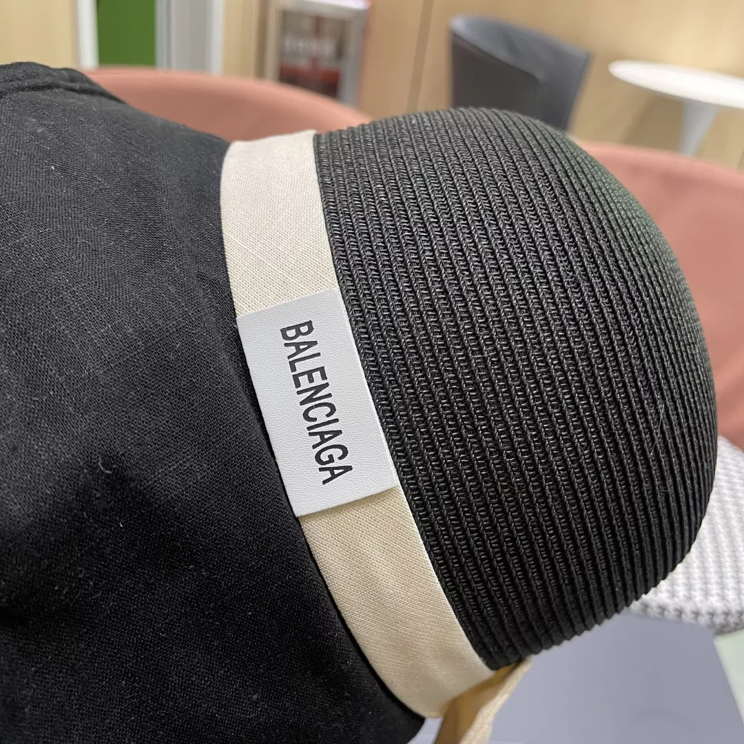 Balenciaga Caps GoAnywhere 2616