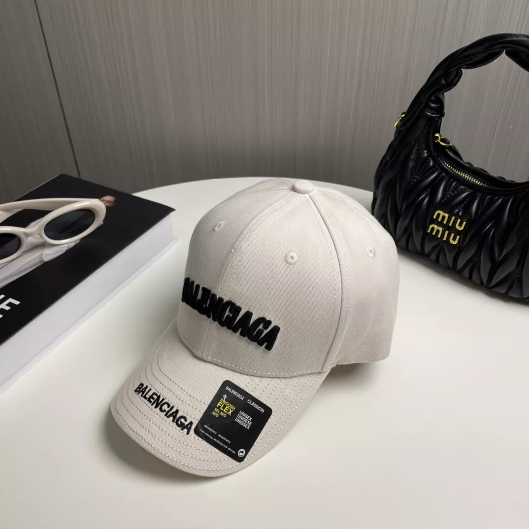 Balenciaga Caps Lightweight 1171