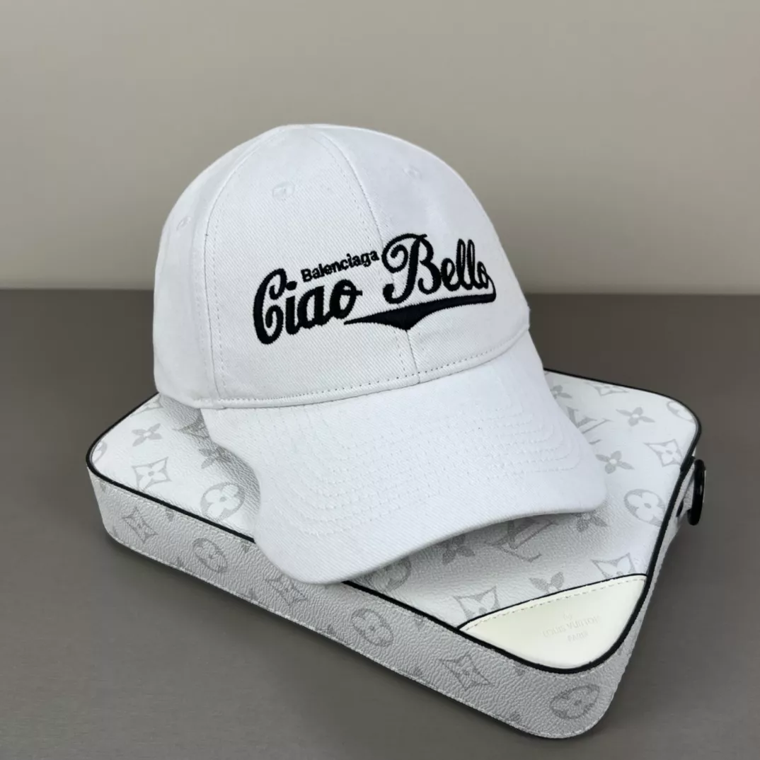 Balenciaga Caps Practical 3214