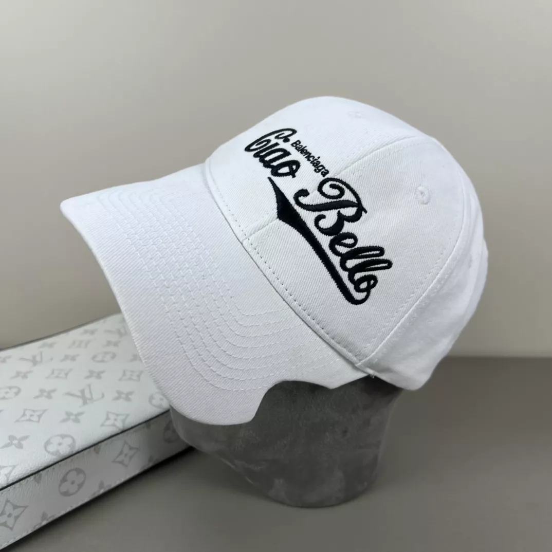 Balenciaga Caps Practical 3214