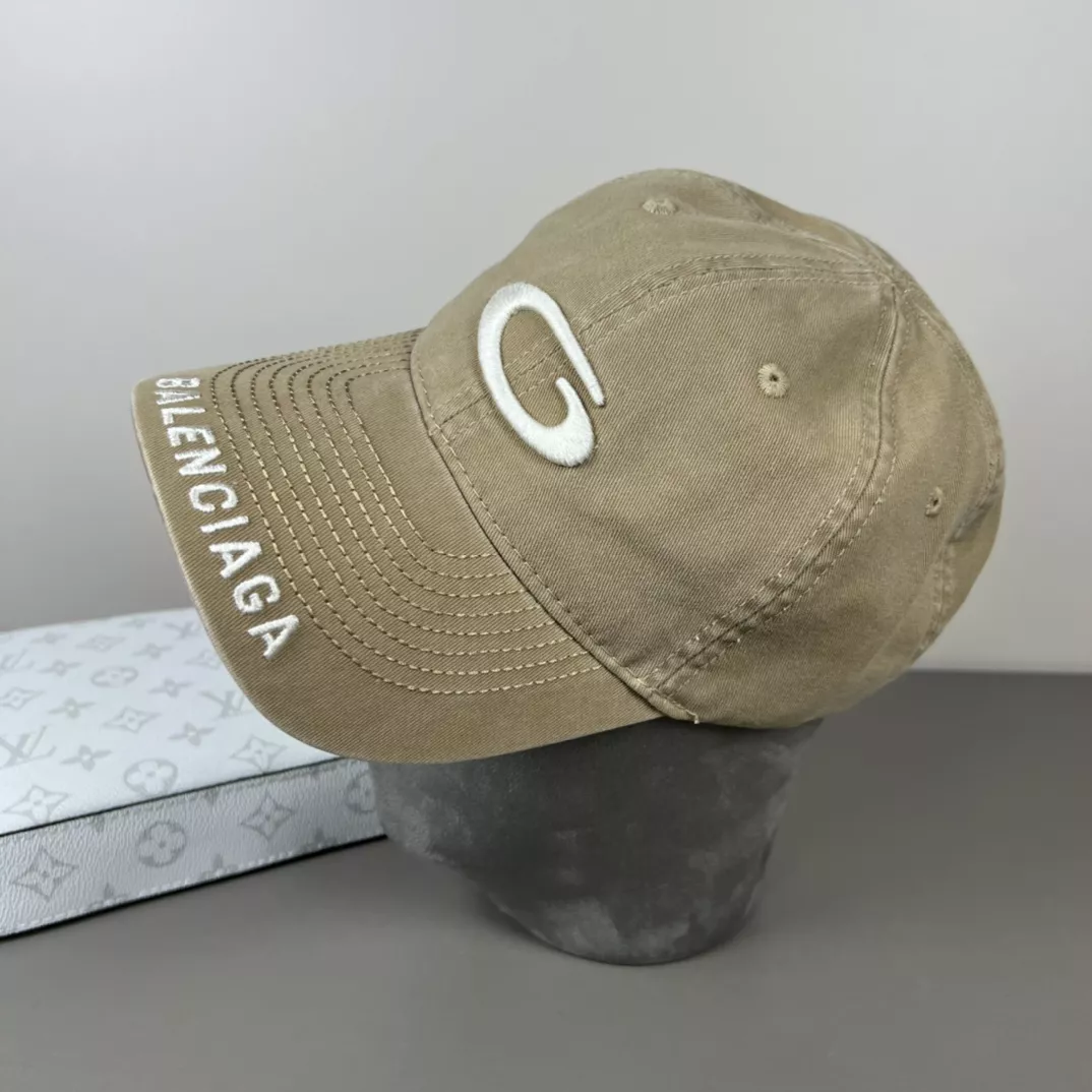 Balenciaga Caps Reliable 858