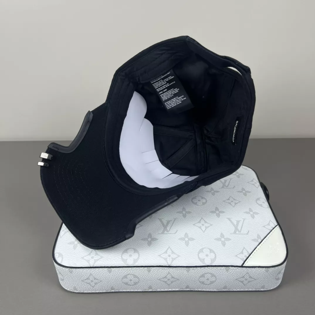 Balenciaga Caps SmartChoice 5146