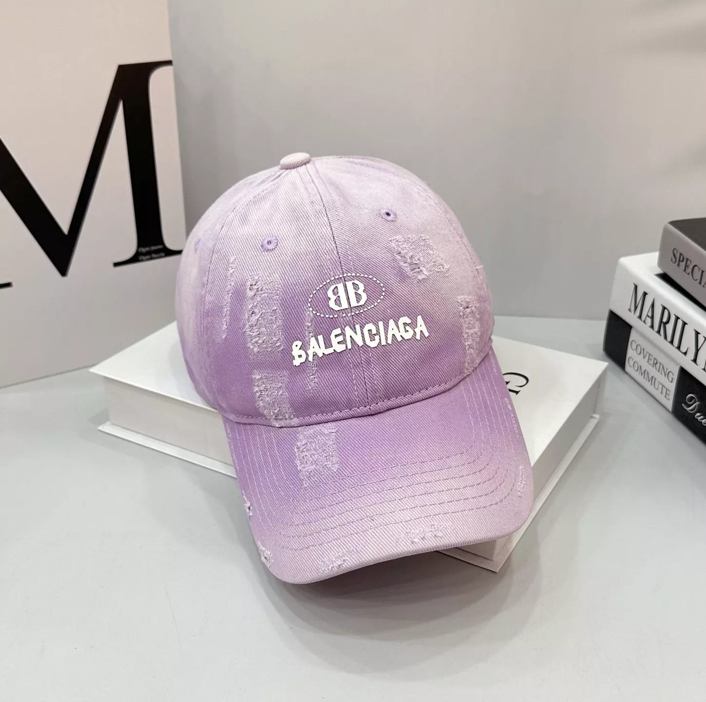 Balenciaga Caps Soft 4764