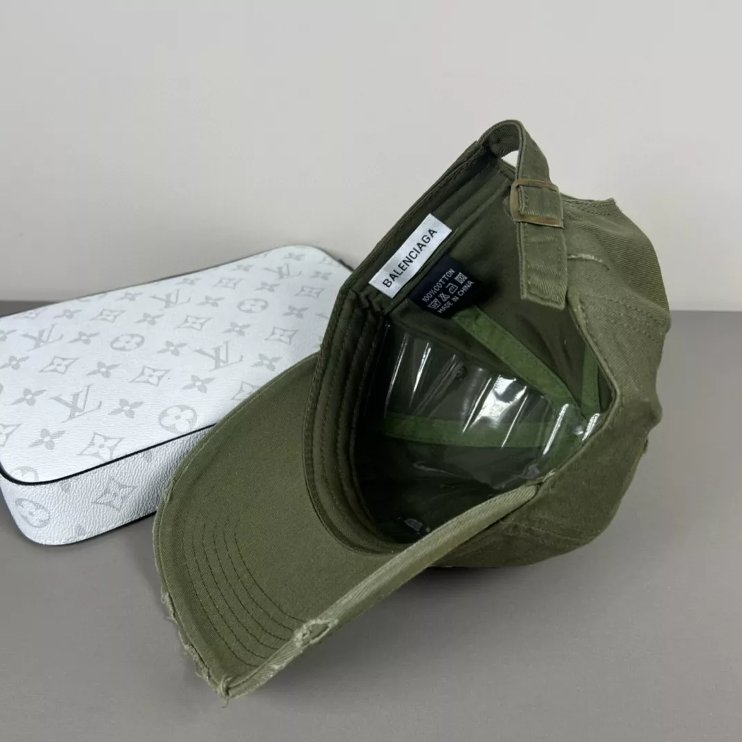 Balenciaga Caps Soft 5265