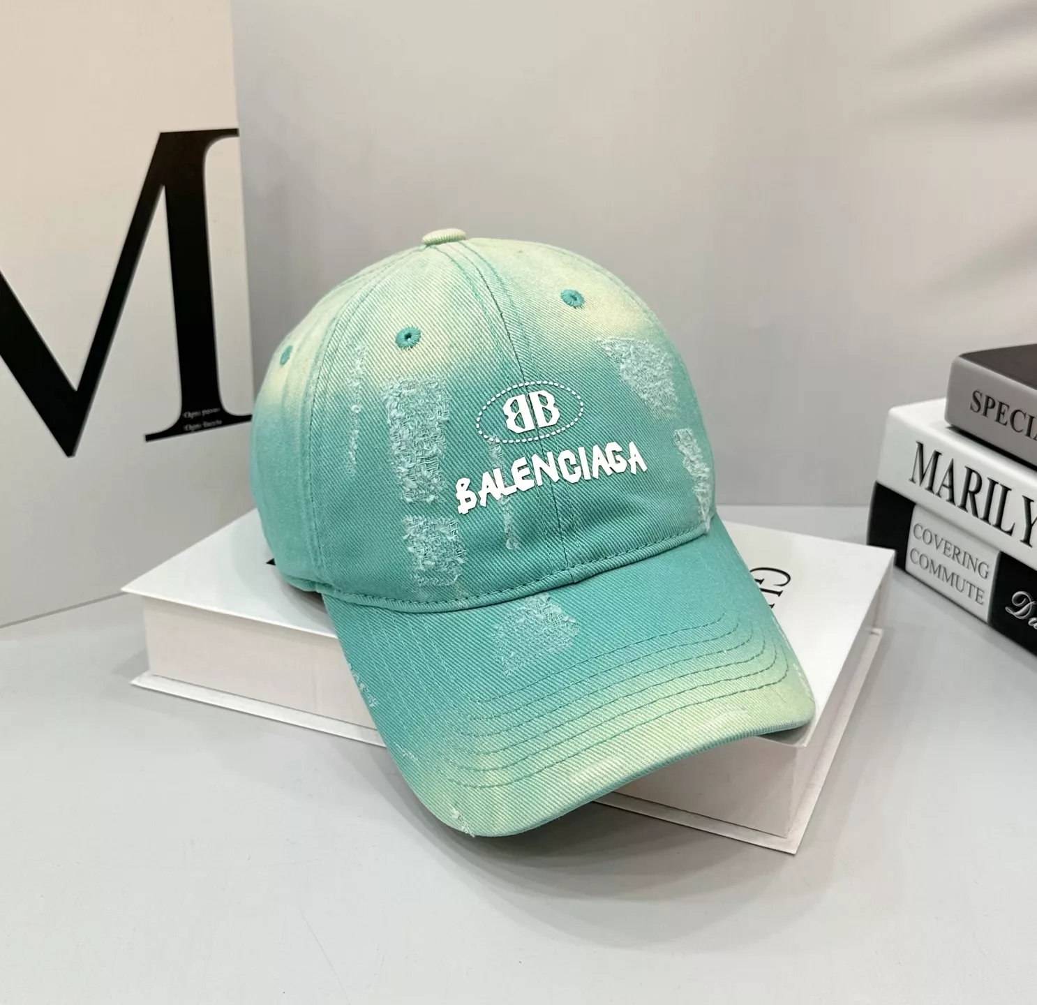 Balenciaga Caps Sophisticated 8338