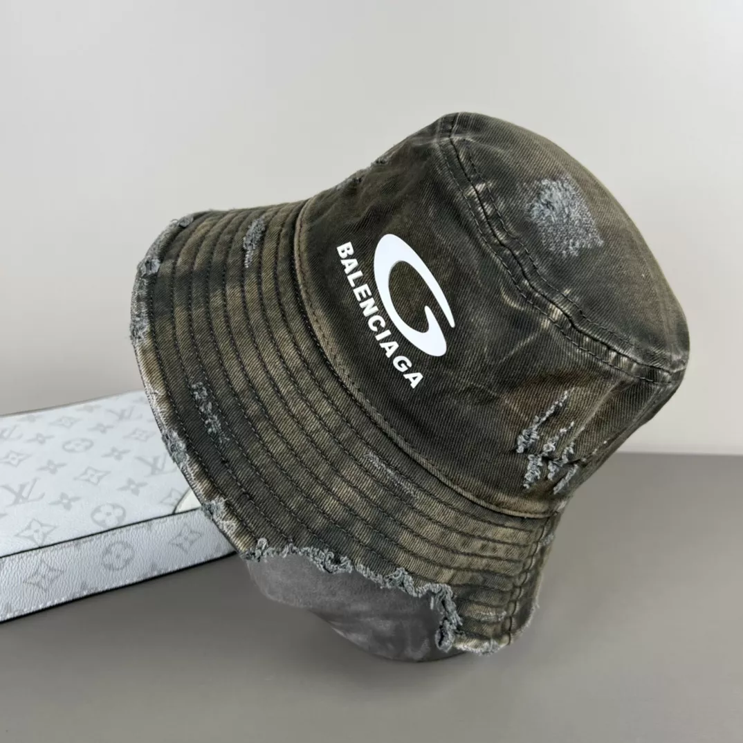 Balenciaga Caps SportInspired 3794