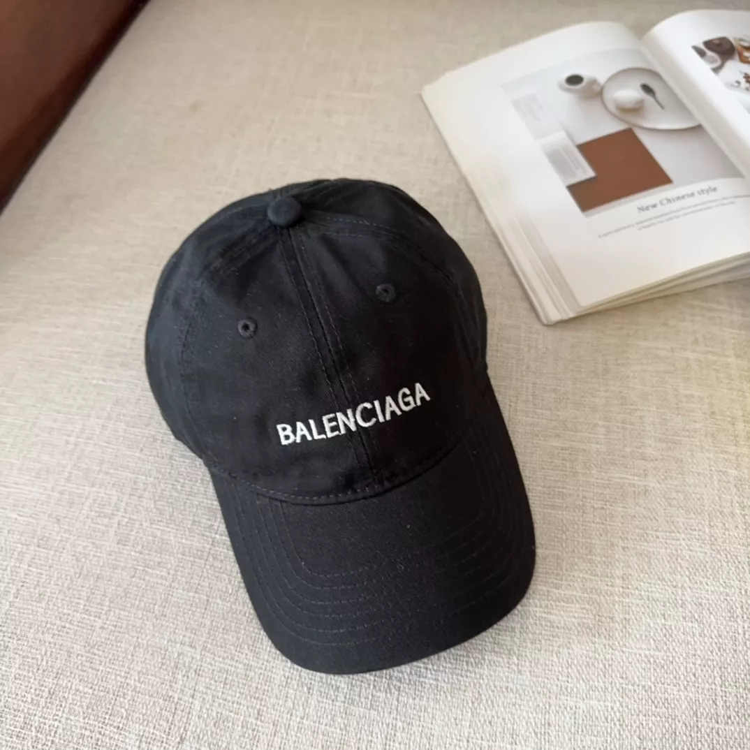 Balenciaga Caps SportInspired 5639