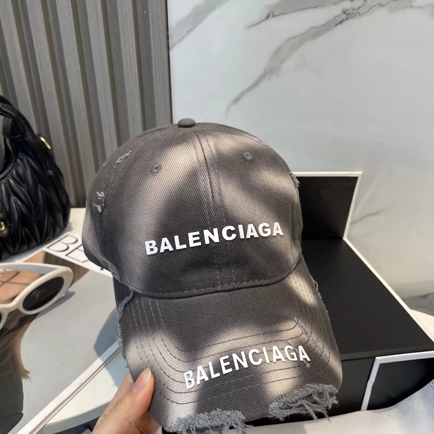 Balenciaga Caps Stylish 276