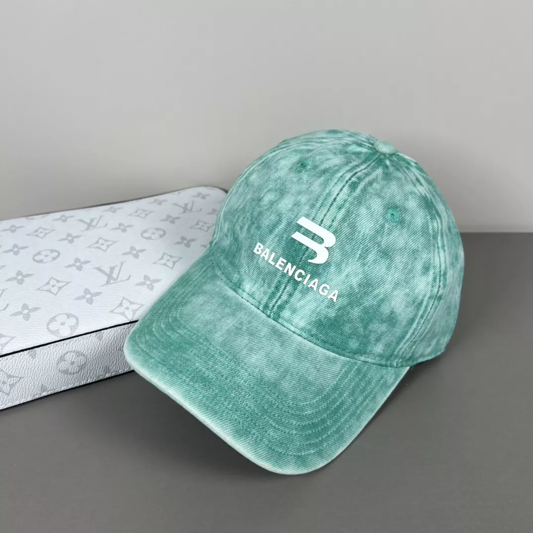 Balenciaga Caps Timeless 5248