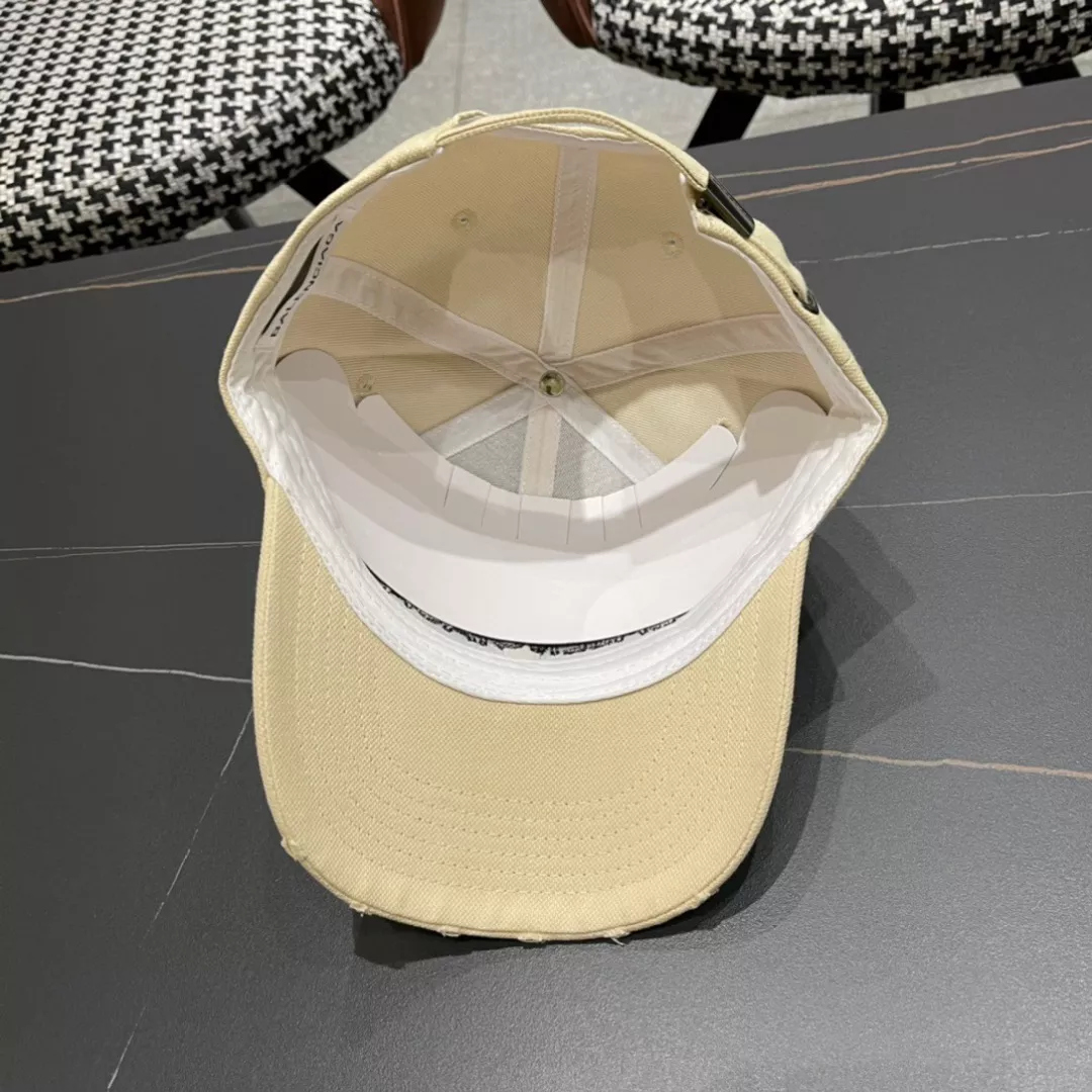 Balenciaga Caps Unique 1680