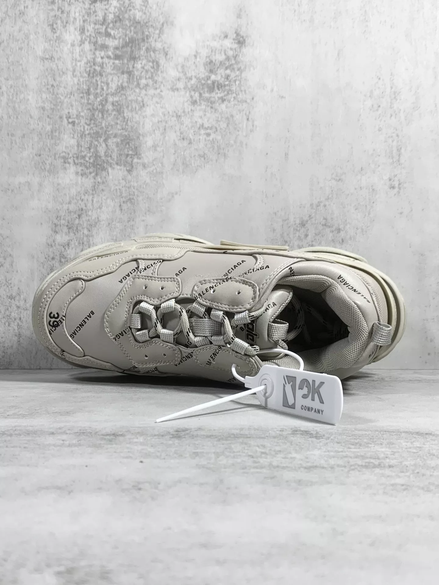 Balenciaga Casual Shoes For Men Affordable 5377
