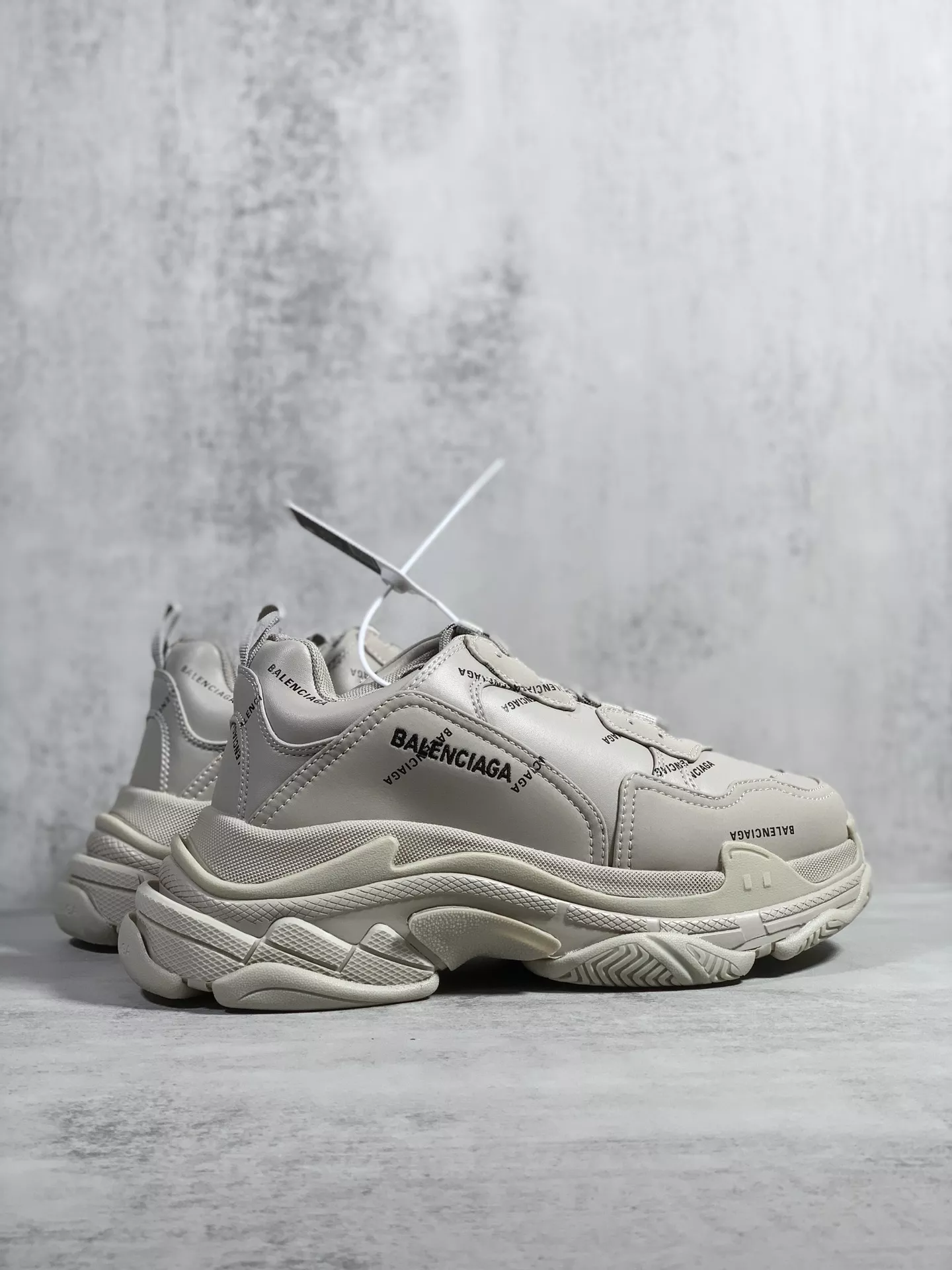 Balenciaga Casual Shoes For Men Affordable 5377