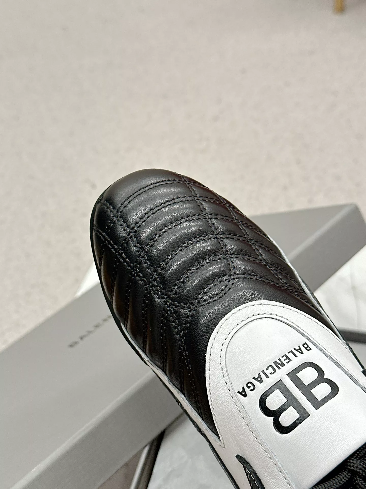 Balenciaga Casual Shoes For Men BestValue 4381