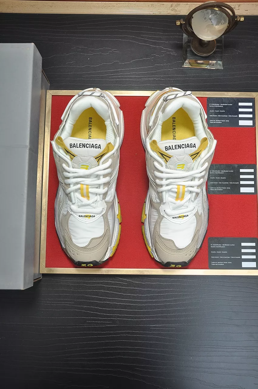 Balenciaga Casual Shoes For Men Durable 1049