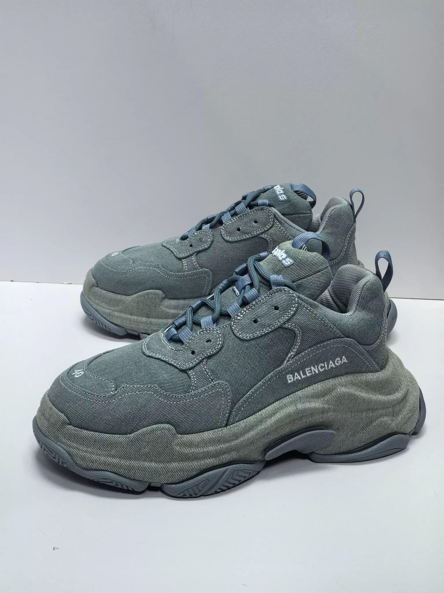 Balenciaga Casual Shoes For Men Durable 408