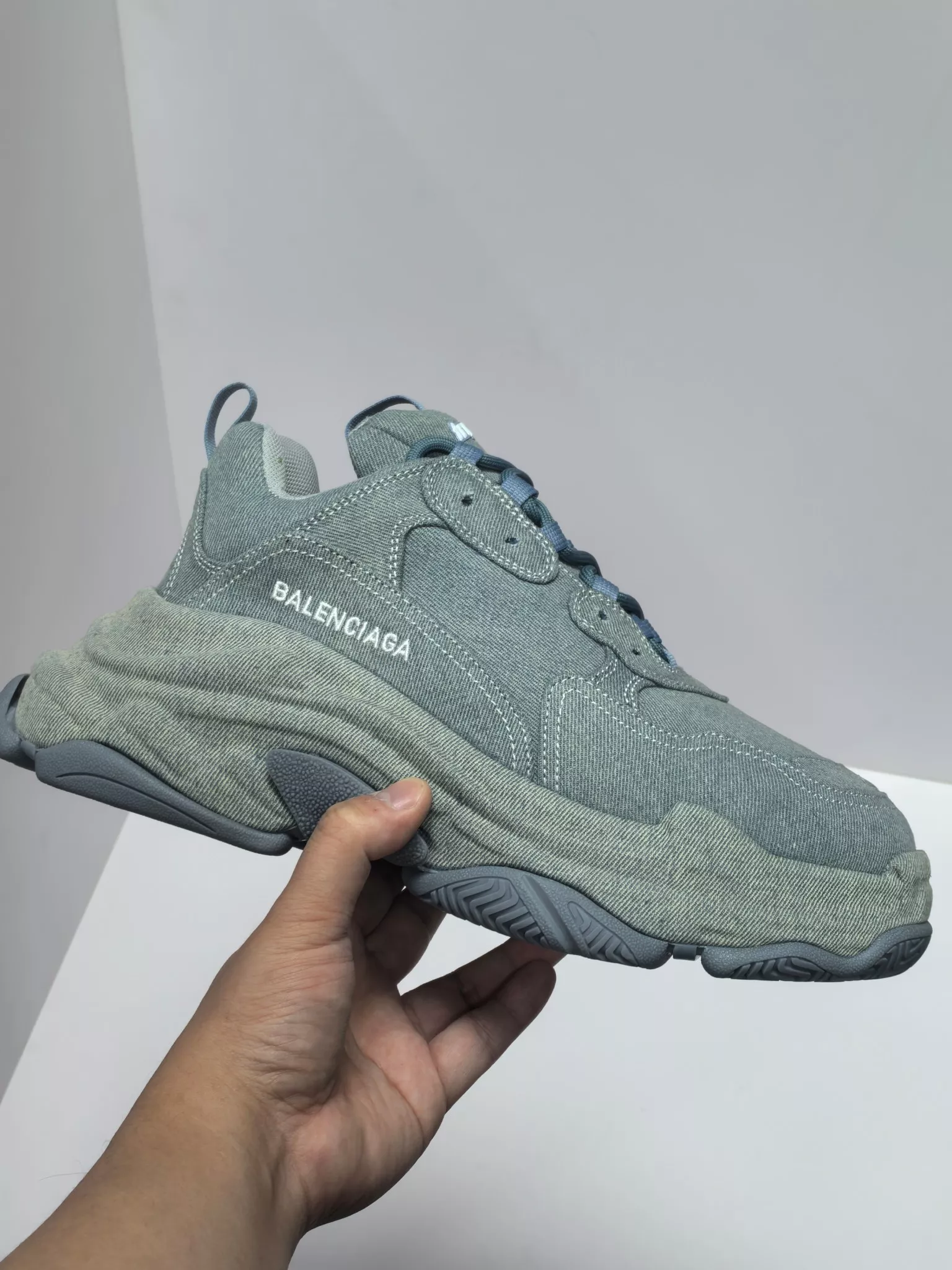 Balenciaga Casual Shoes For Men Durable 408