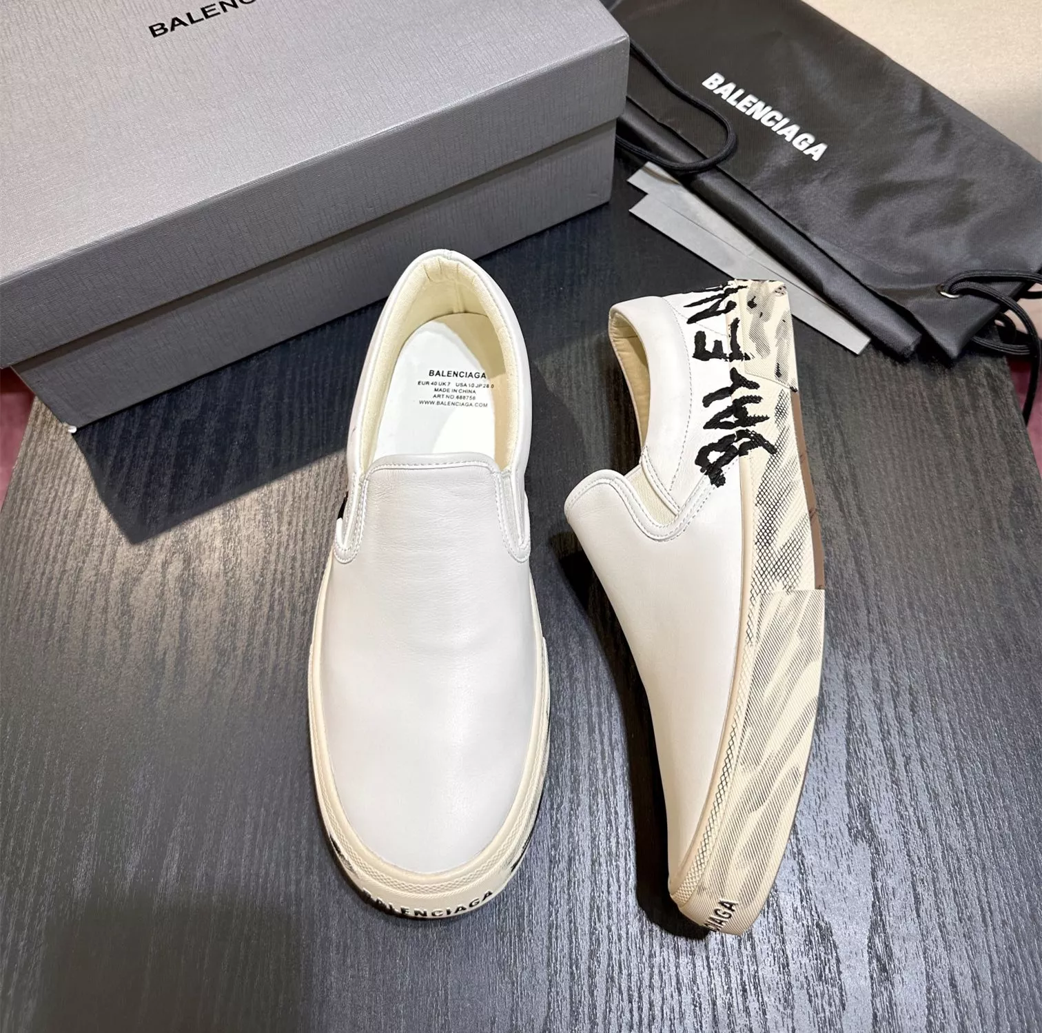 Balenciaga Casual Shoes For Men Elegant 1294