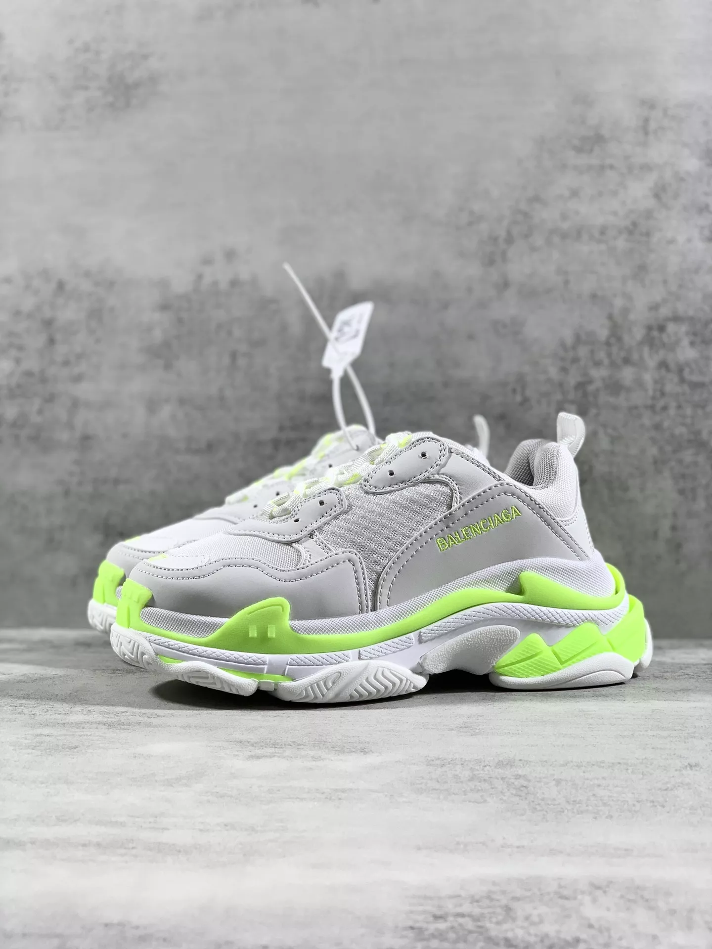 Balenciaga Casual Shoes For Men Resilient 7111