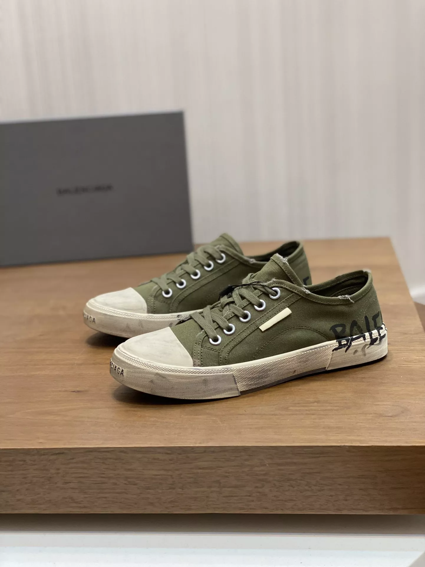 Balenciaga Casual Shoes For Men Soft 4280