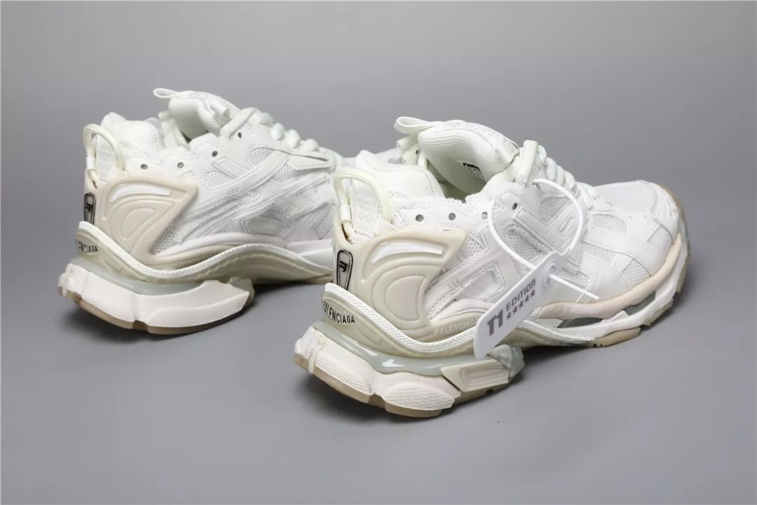 Balenciaga Casual Shoes For Men Sophisticated 9978
