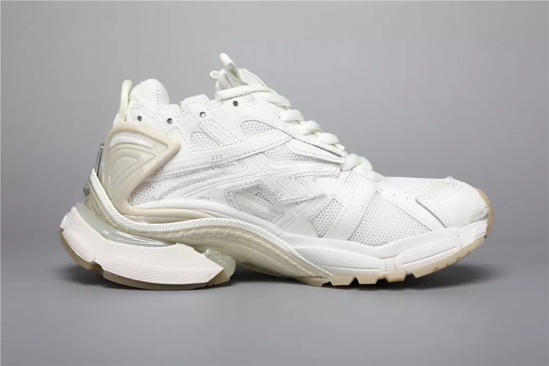 Balenciaga Casual Shoes For Men Sophisticated 9978