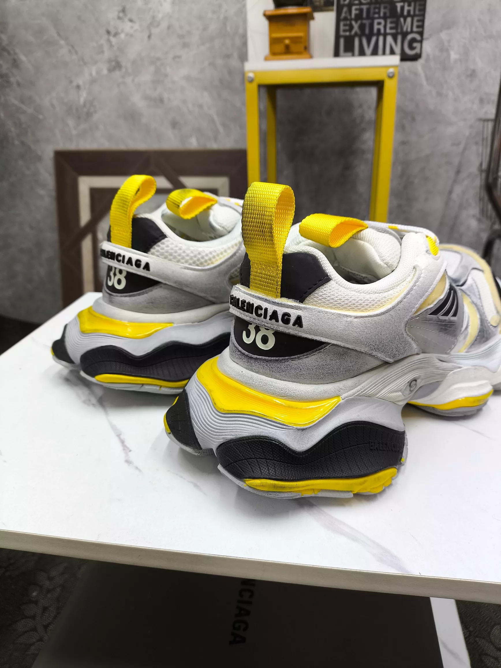 Balenciaga Casual Shoes For Men Unique 6208