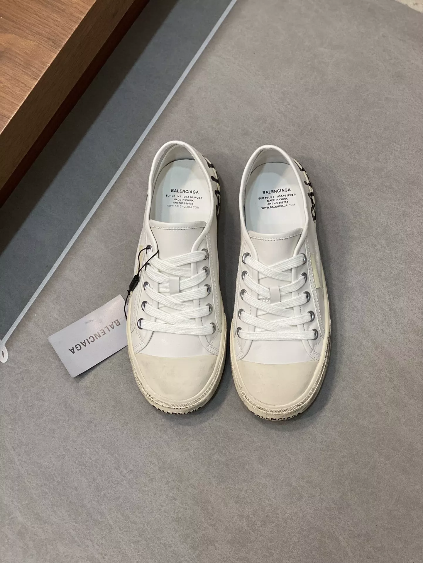 Balenciaga Casual Shoes For Men UrbanStyle 1953