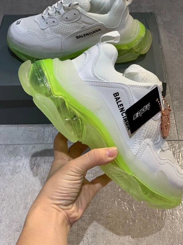 Balenciaga Casual Shoes For Women Efficient 8023