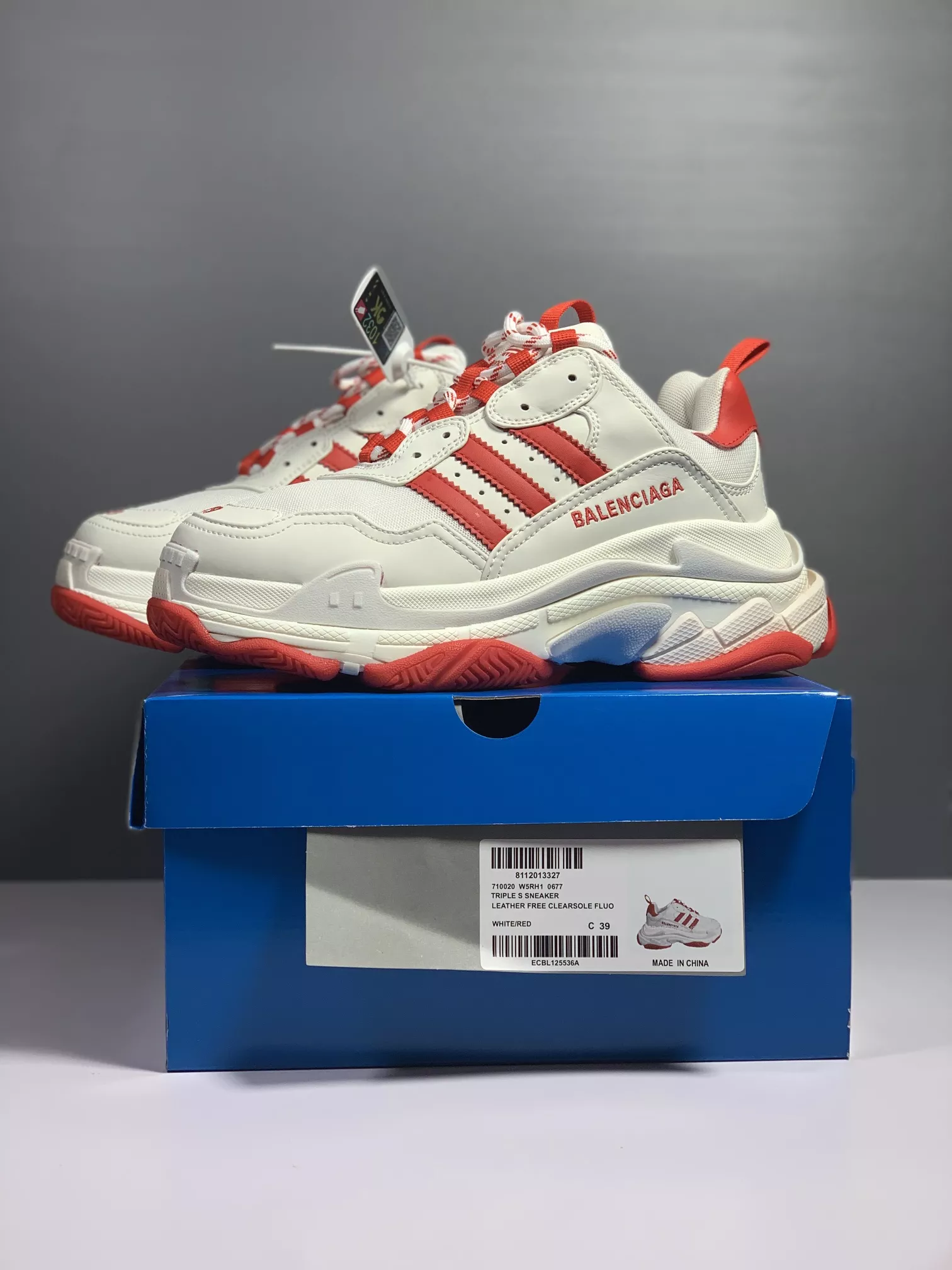 Balenciaga Casual Shoes For Women Elegant 4739