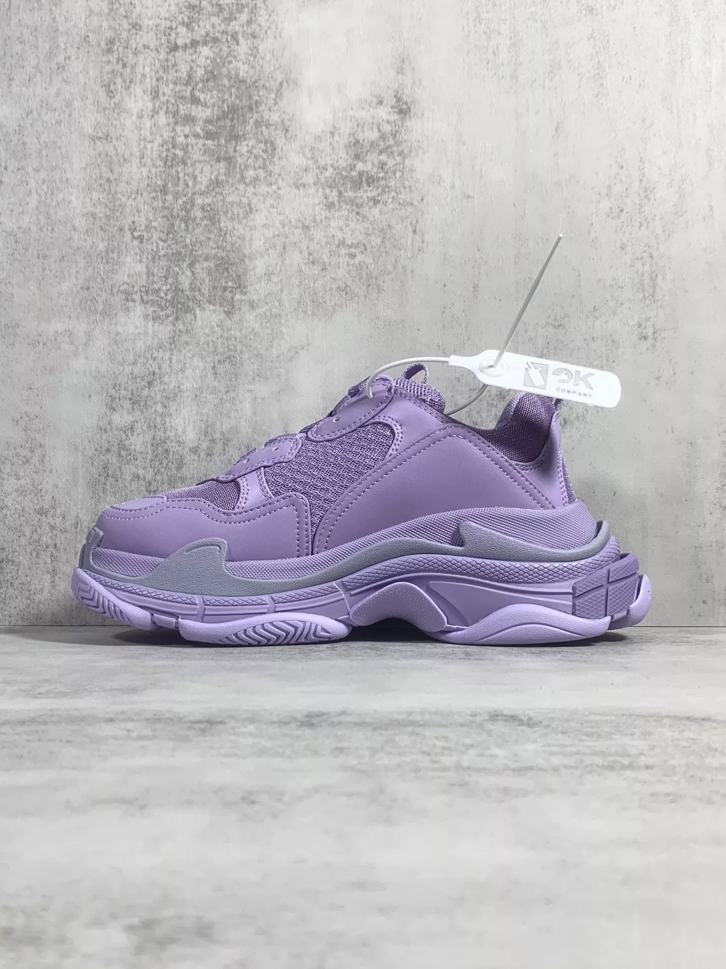 Balenciaga Casual Shoes For Women Resilient 3514