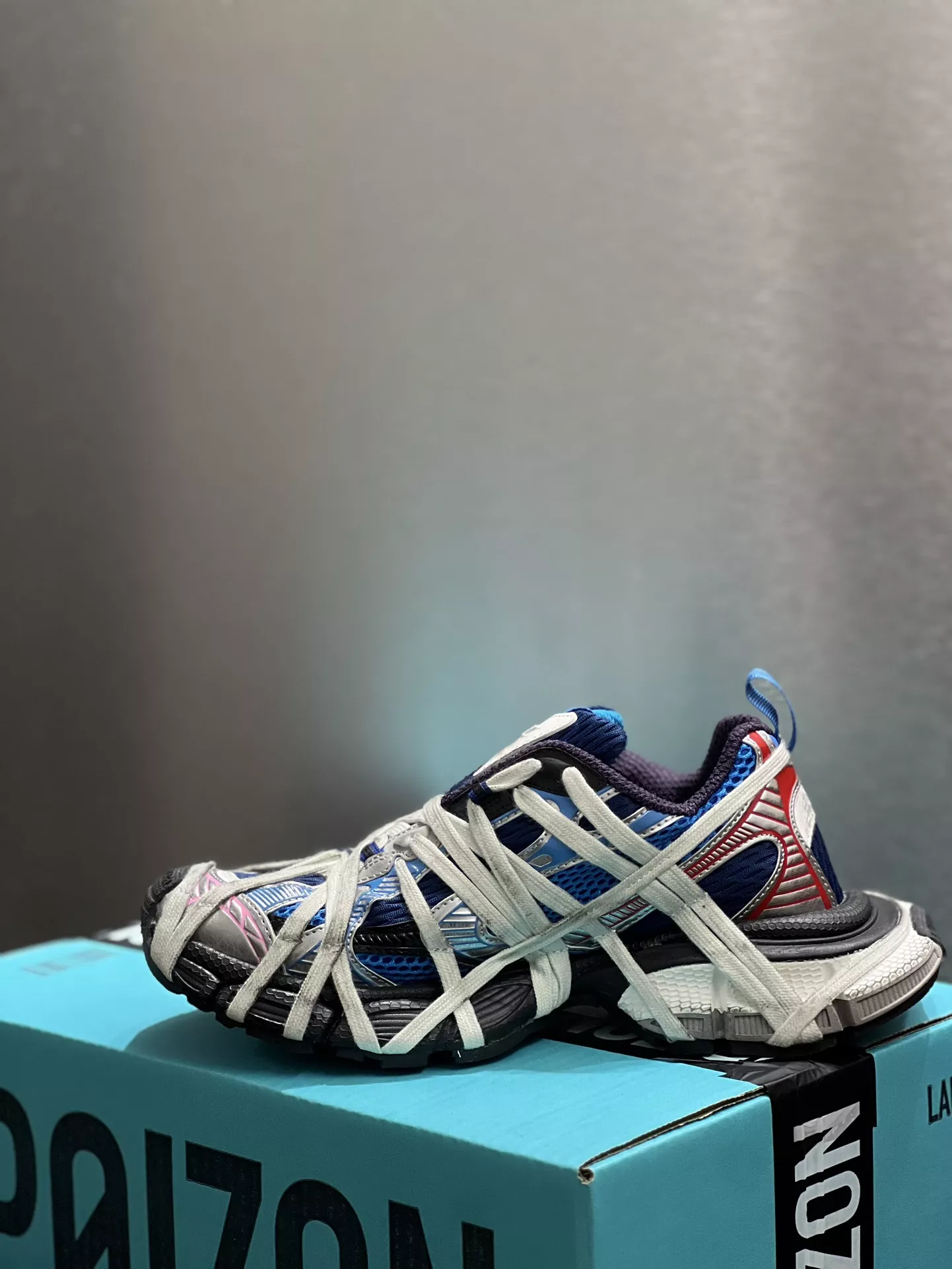 Balenciaga Casual Shoes For Women Stylish 5556