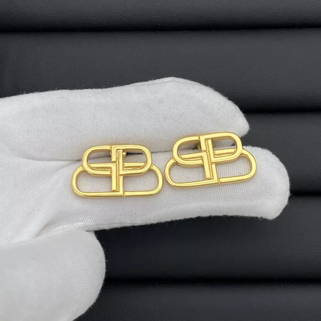 Balenciaga Earrings For Women Comfortable 4620