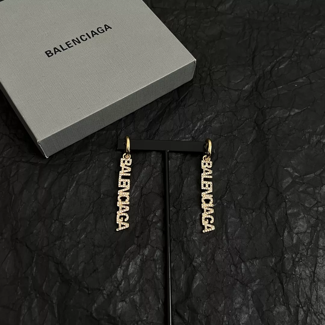 Balenciaga Earrings For Women Durable 4101