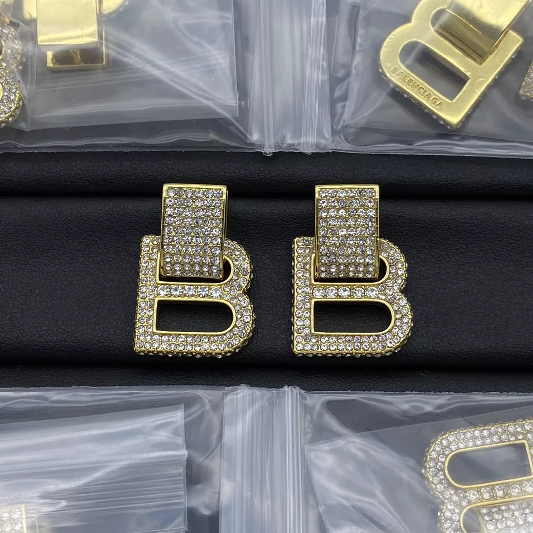 Balenciaga Earrings For Women Efficient 9570