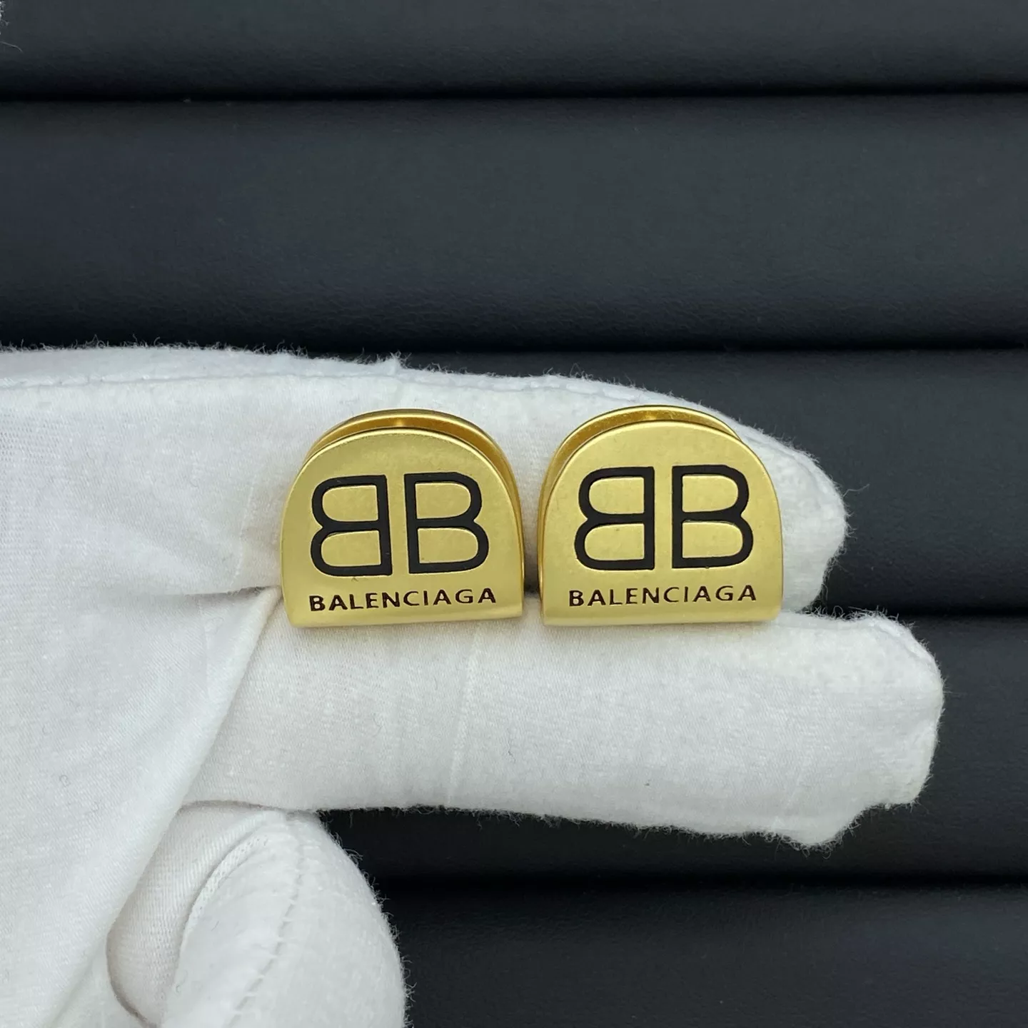 Balenciaga Earrings For Women Practical 2306