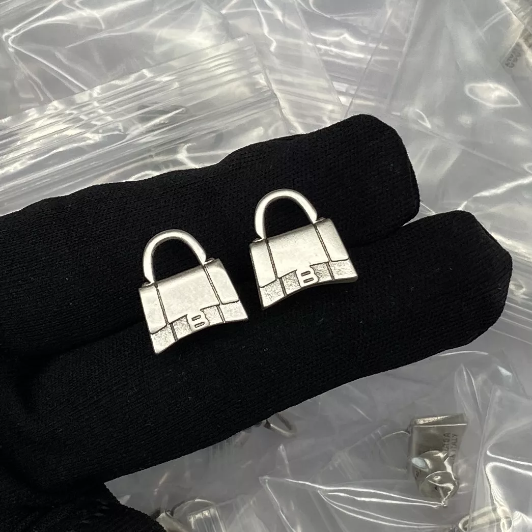 Balenciaga Earrings For Women Reliable 6767