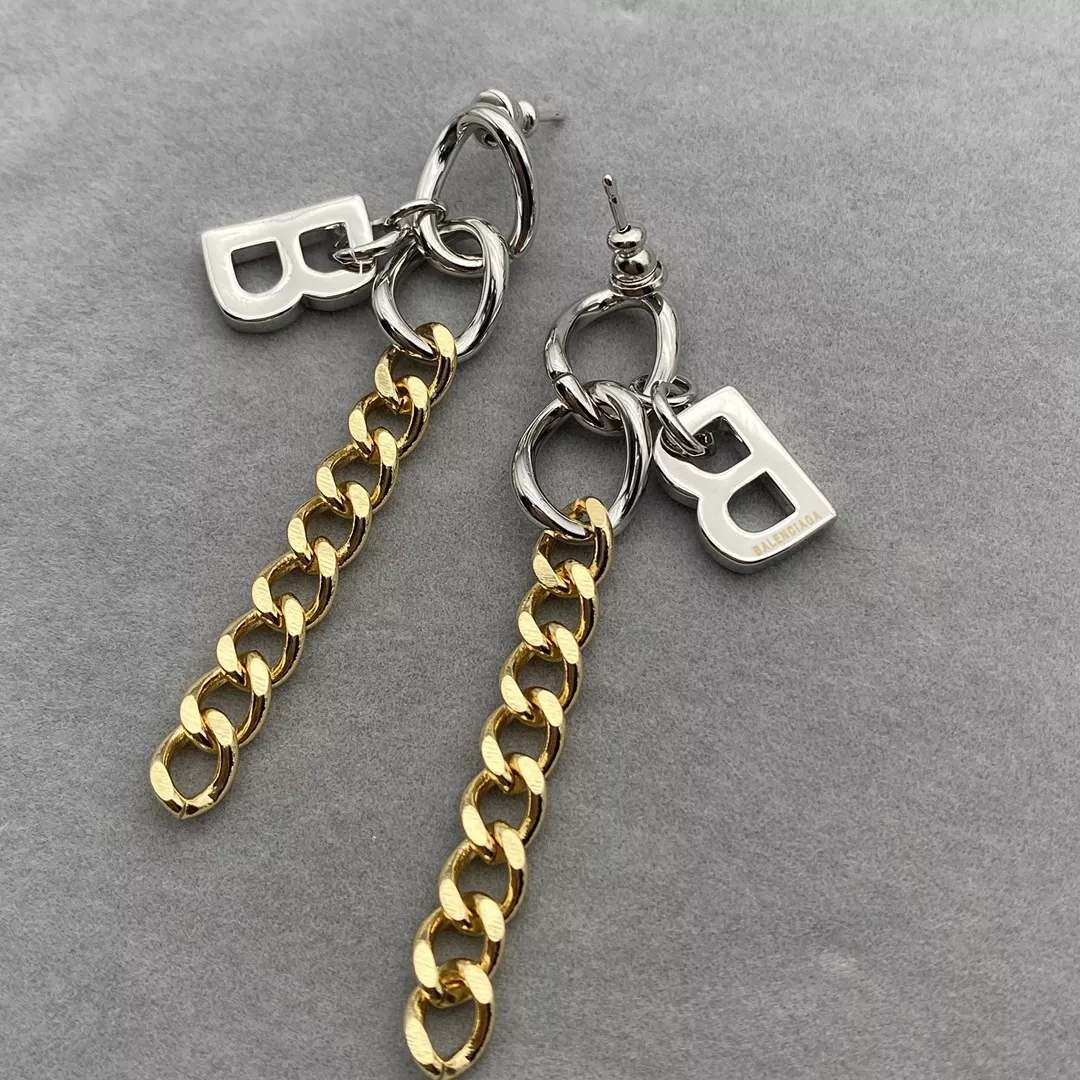 Balenciaga Earrings For Women Sleek 5269
