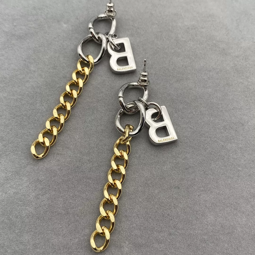 Balenciaga Earrings For Women Sleek 5269