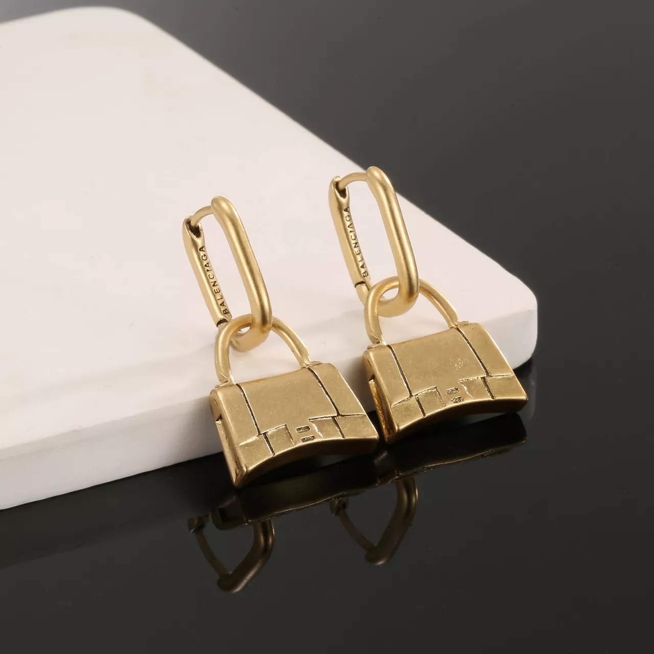 Balenciaga Earrings For Women Stylish 2677