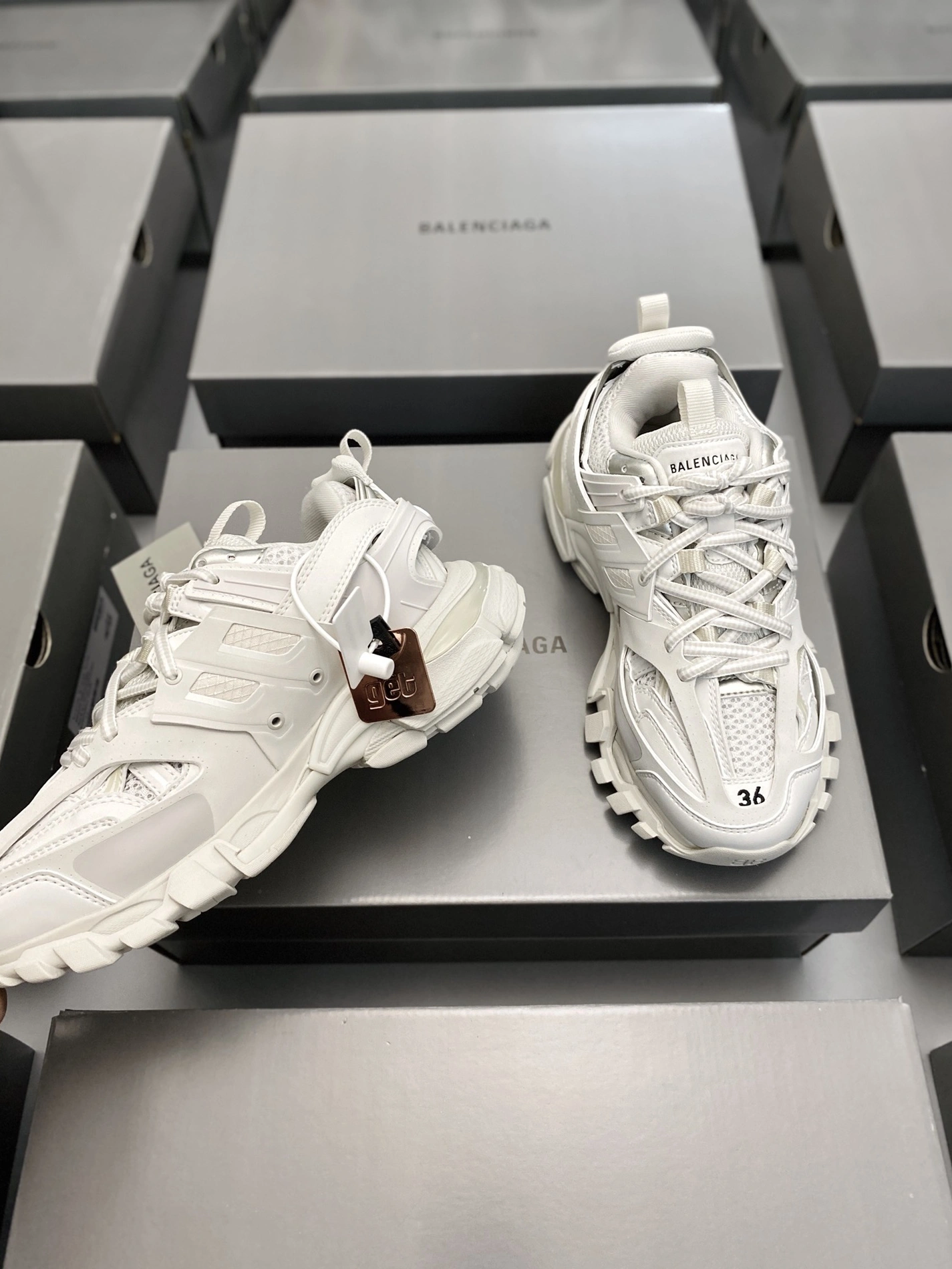 Balenciaga Fashion Shoes For Women Durable 6503