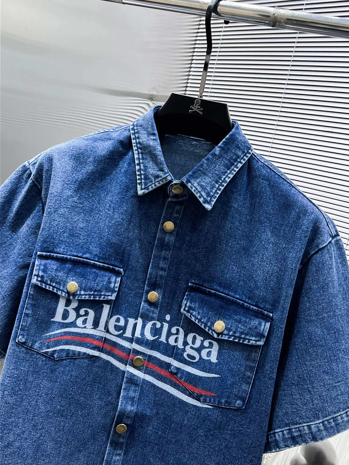 Balenciaga Fashion Tracksuits Short Sleeved For Men Minimalist 868