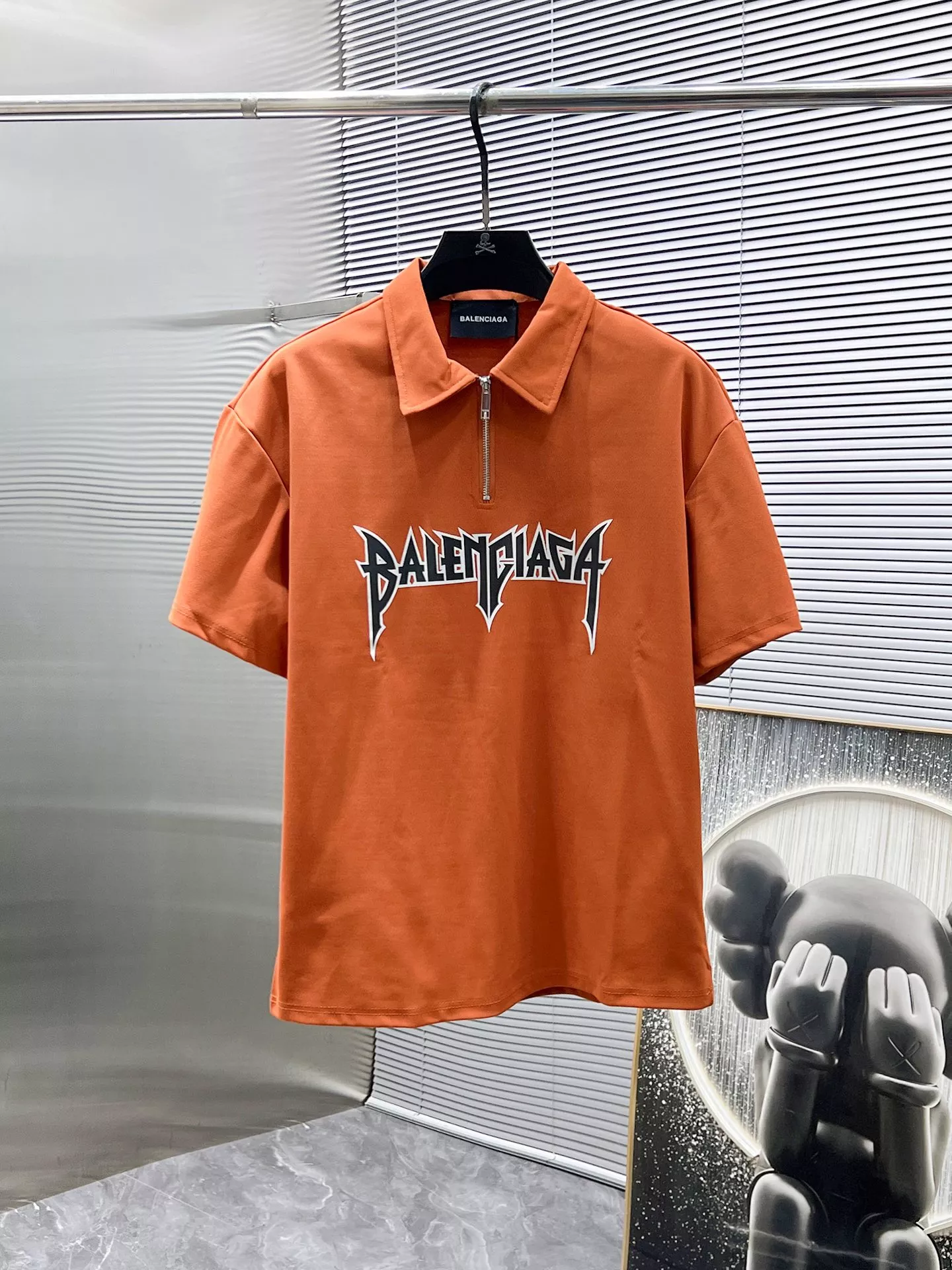 Balenciaga Fashion Tracksuits Short Sleeved For Men Practical 8025