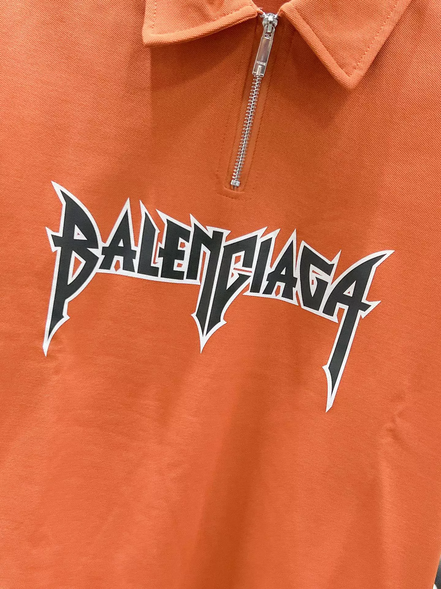 Balenciaga Fashion Tracksuits Short Sleeved For Men Practical 8025