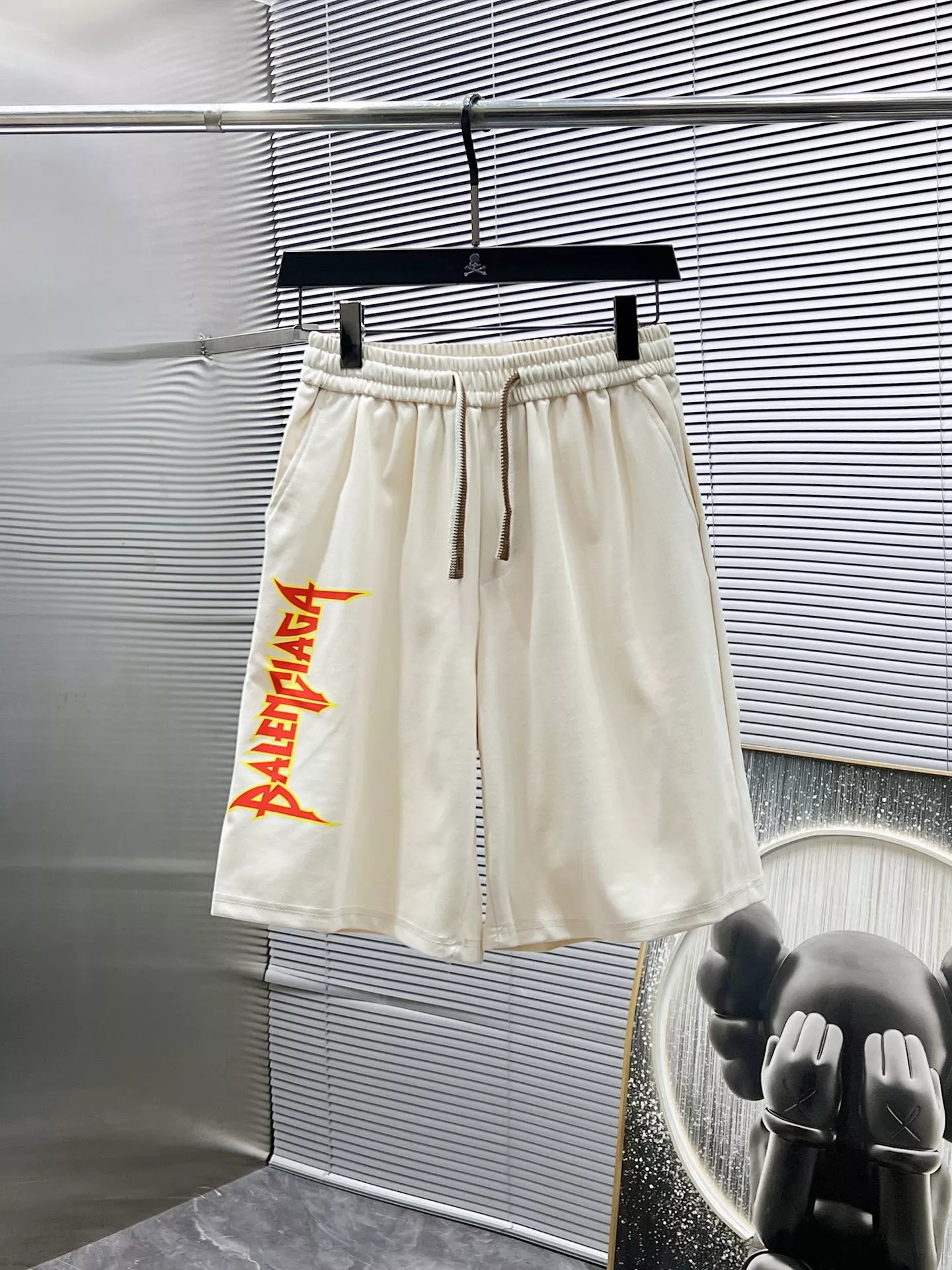 Balenciaga Fashion Tracksuits Short Sleeved For Men Reliable 1151