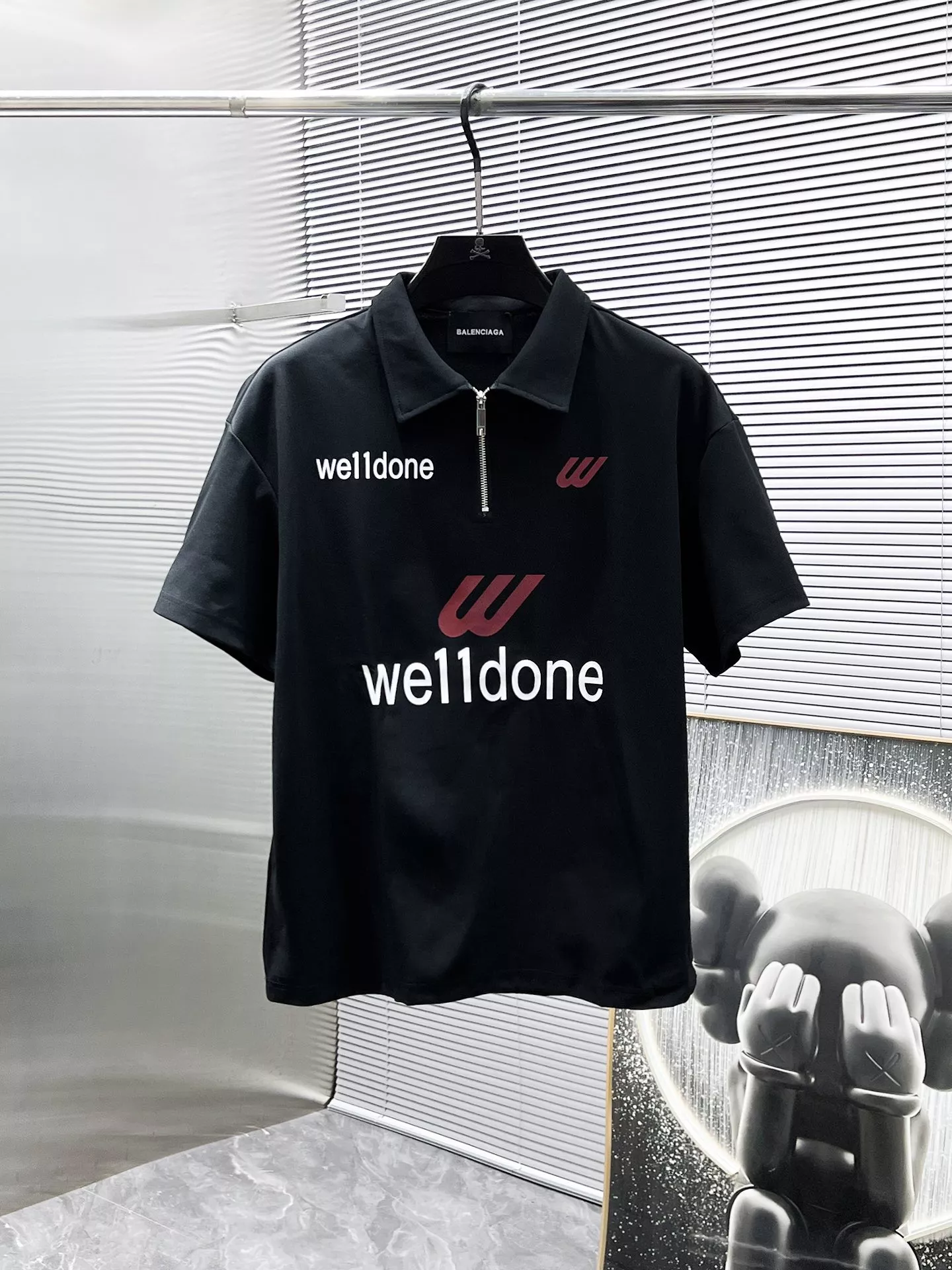 Balenciaga Fashion Tracksuits Short Sleeved For Men Sophisticated 5227