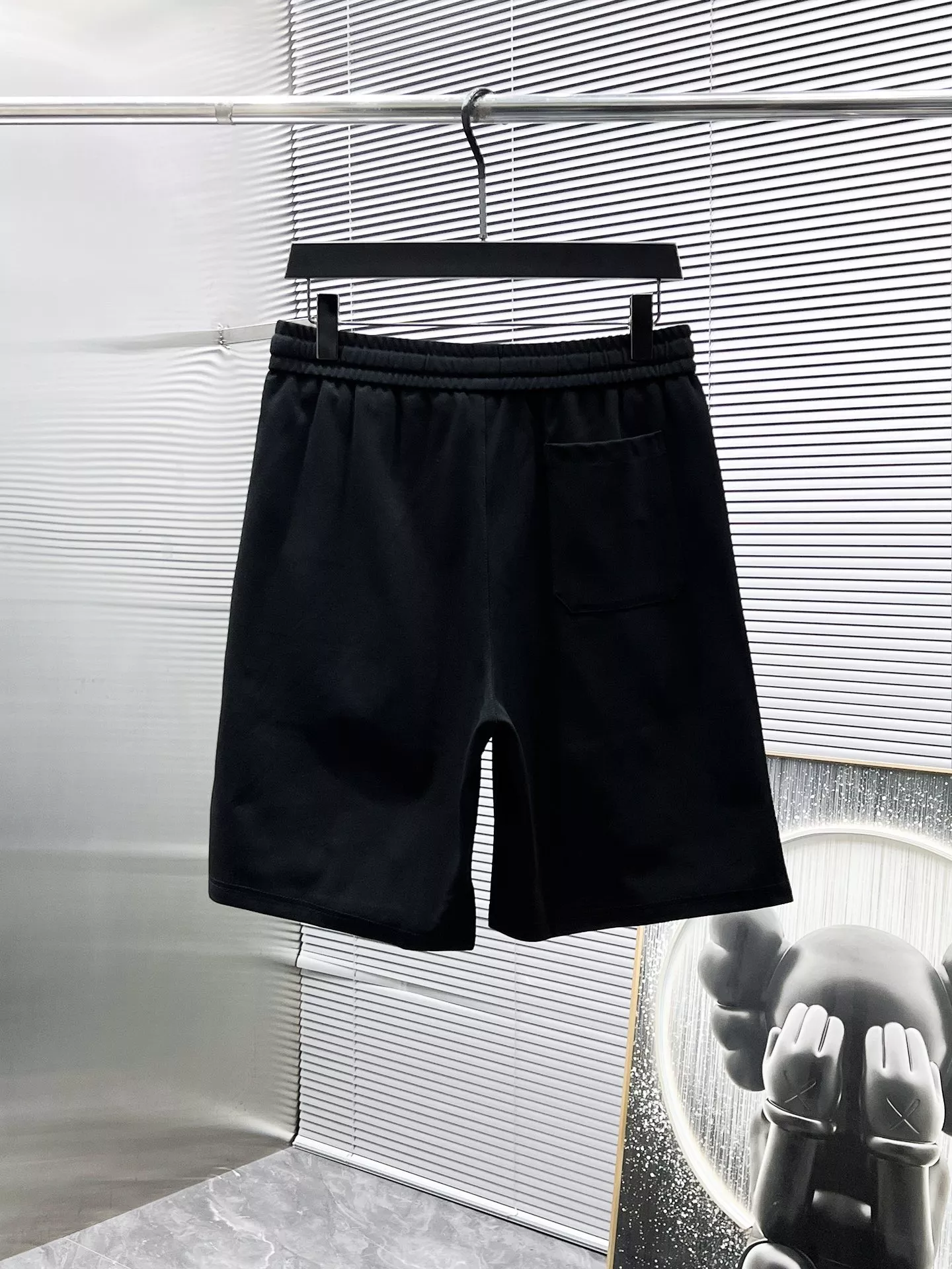 Balenciaga Fashion Tracksuits Short Sleeved For Men Unique 3204