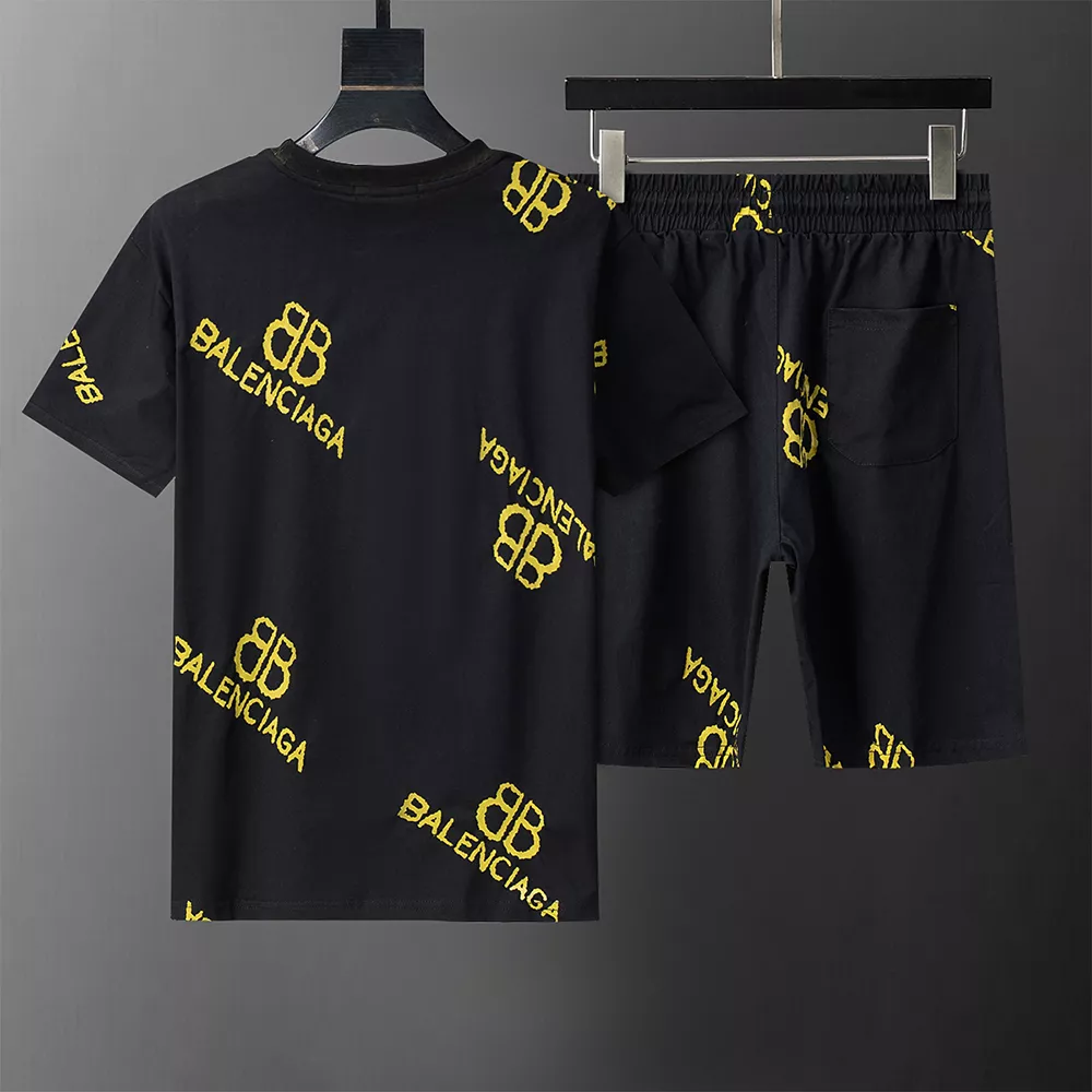 Balenciaga Fashion Tracksuits Short Sleeved For Men UrbanStyle 7357