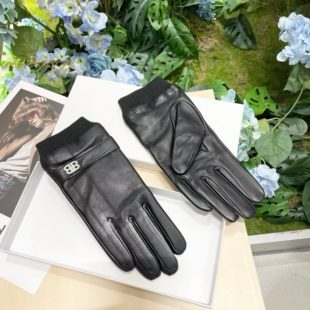 Balenciaga Gloves For Women TopPick 7168