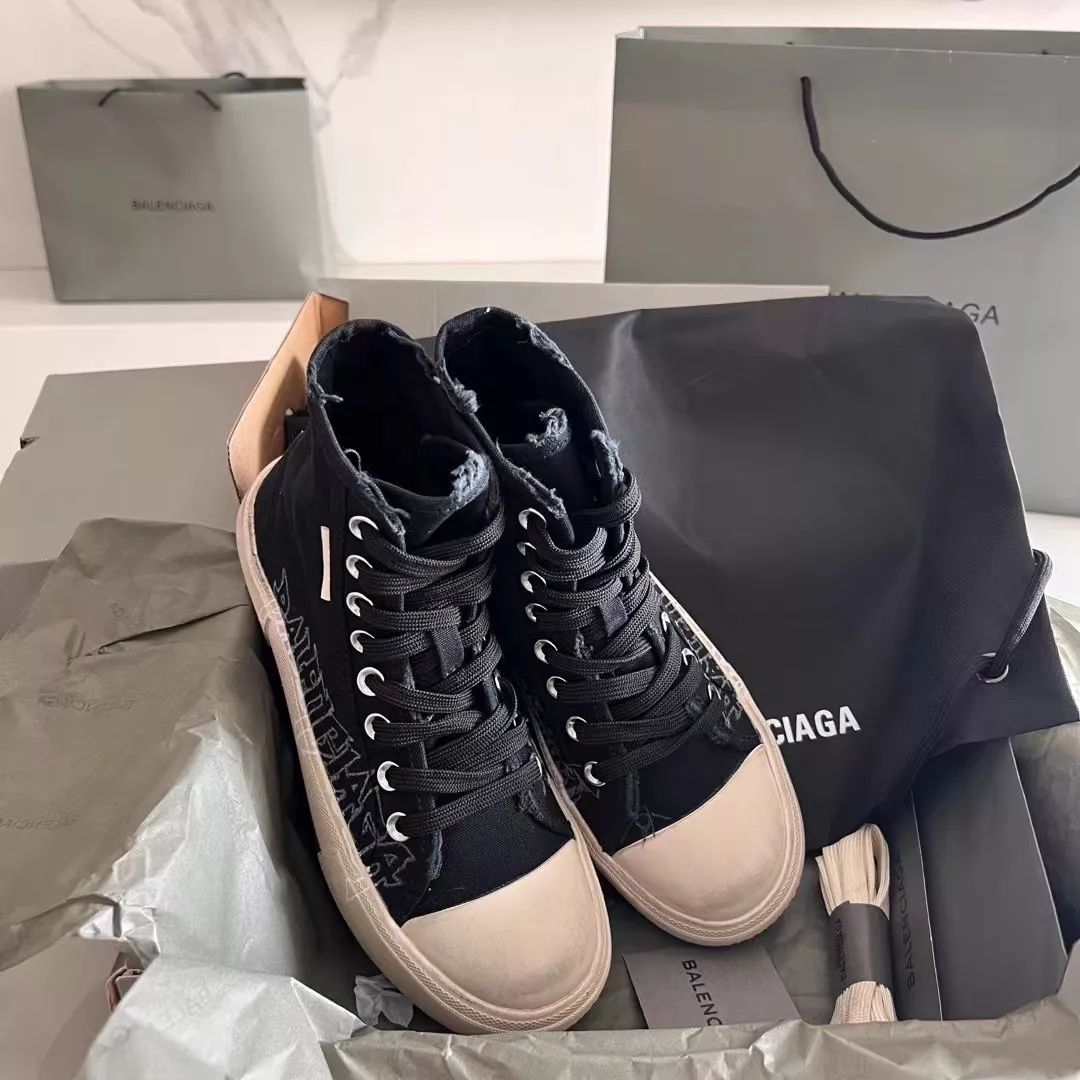 Balenciaga High Tops Shoes For Men Stylish 9283